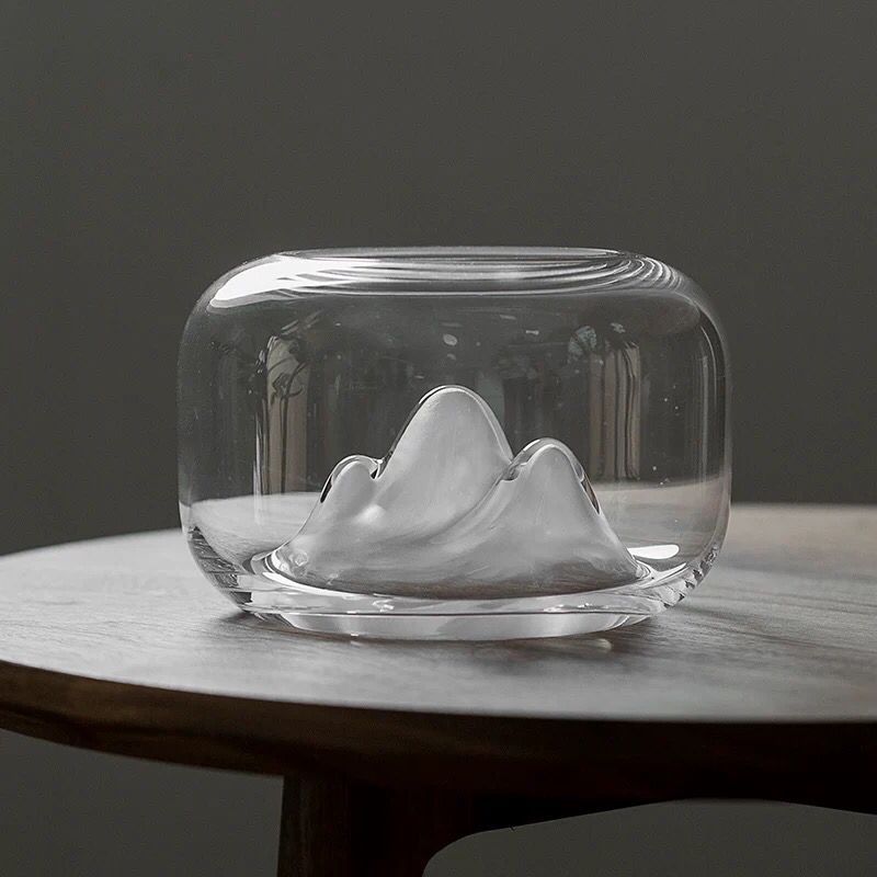 Alpine Aquarium – Minimalist Snow Mountain Desk Tank